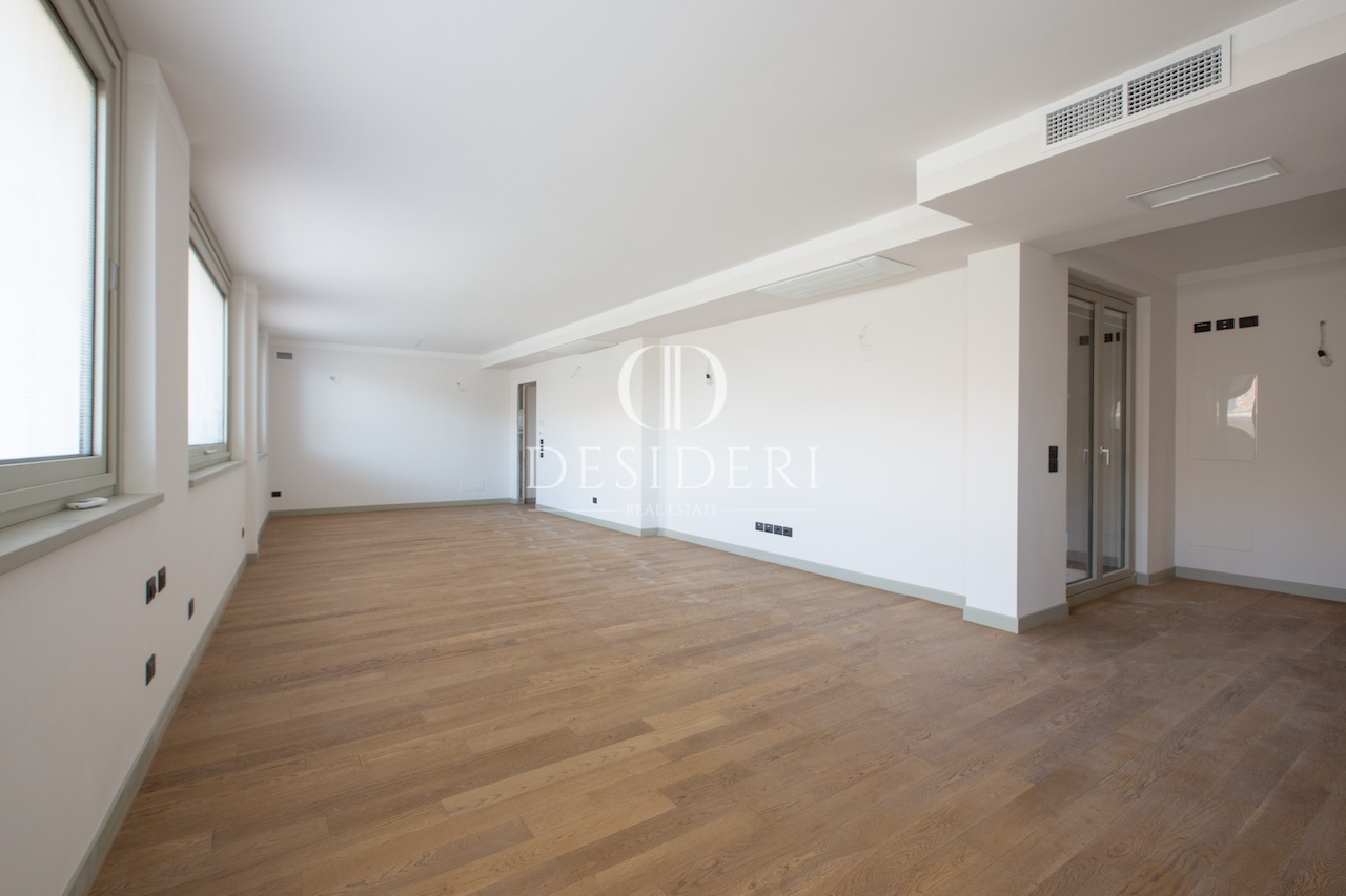 Quadrilocale con terrazzo in corso carducci, Grosseto