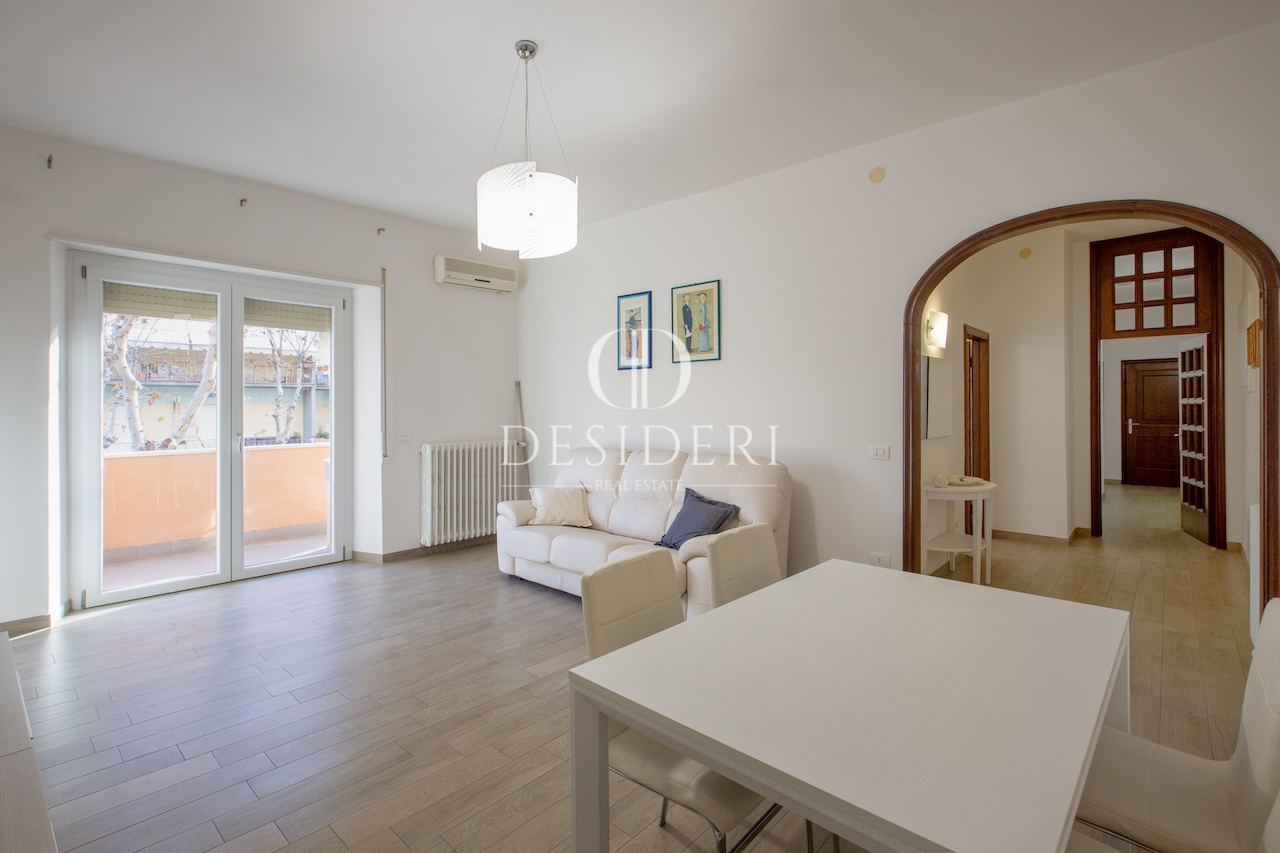 Quadrilocale ristrutturato in via emilia, Grosseto