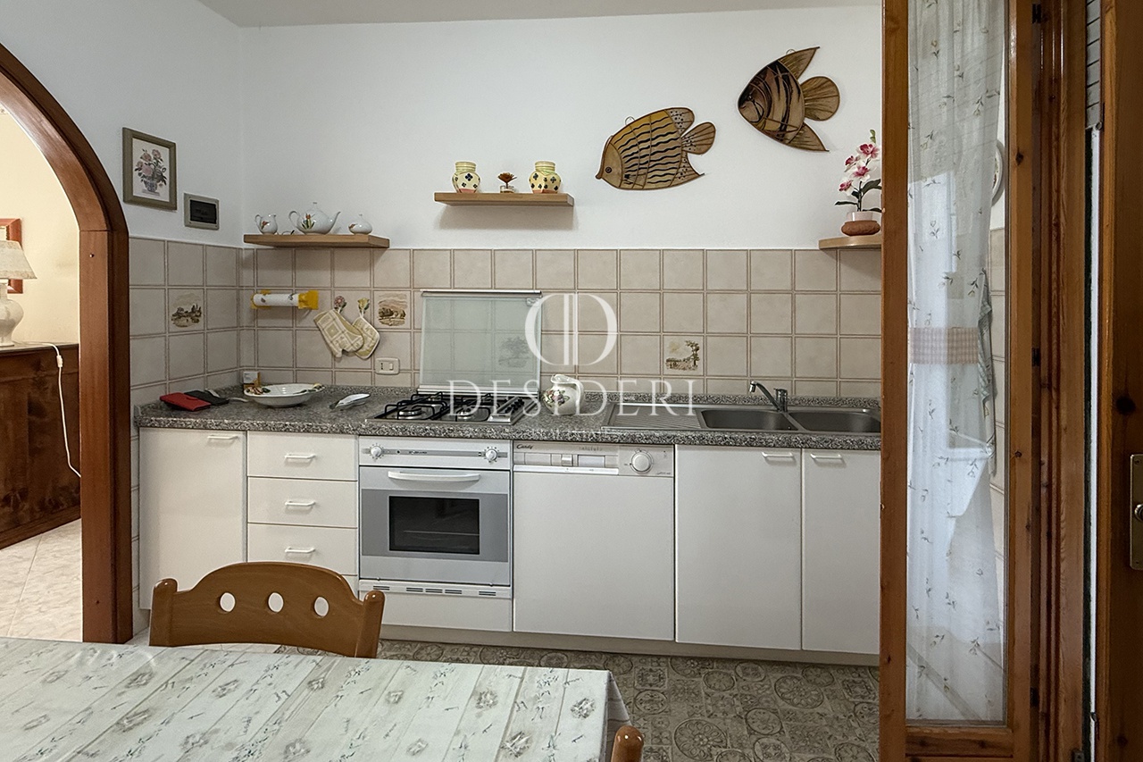 Appartamento con terrazzo in via mercurio, Roccastrada