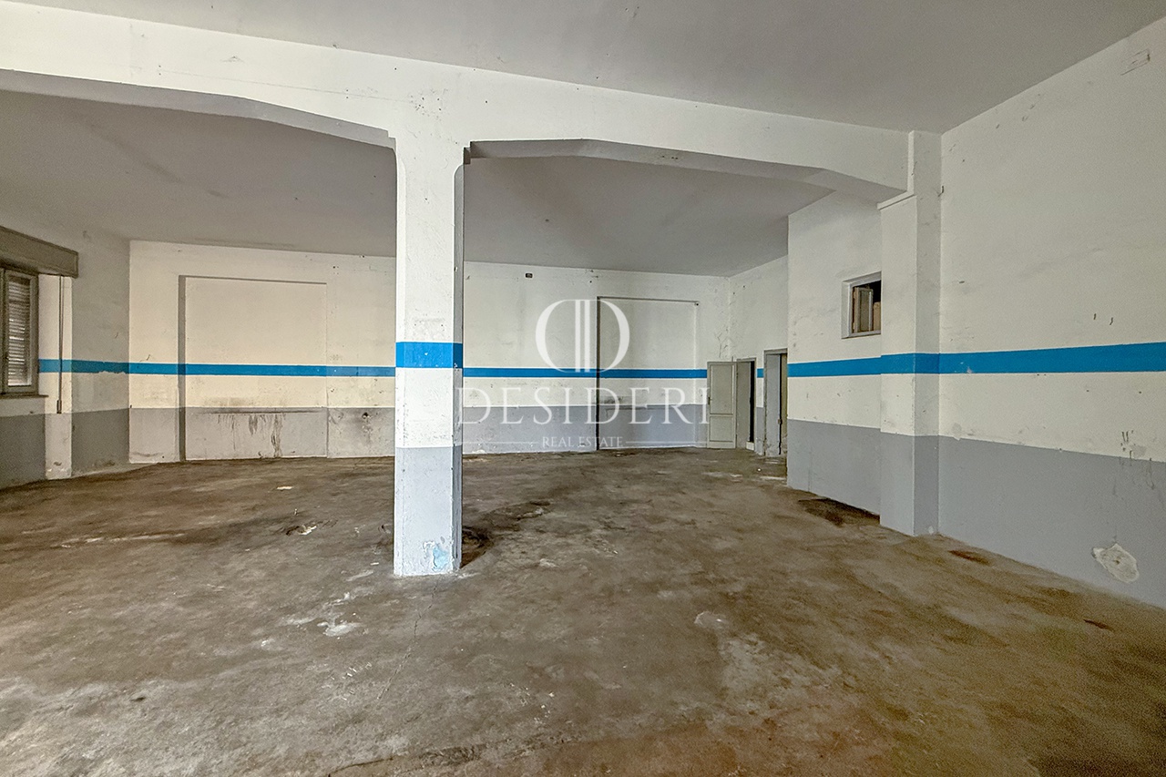 Laboratorio da ristrutturare in via trento, Grosseto