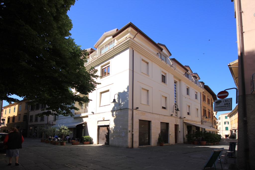 Bilocale arredato in affitto in via garibaldi, Grosseto