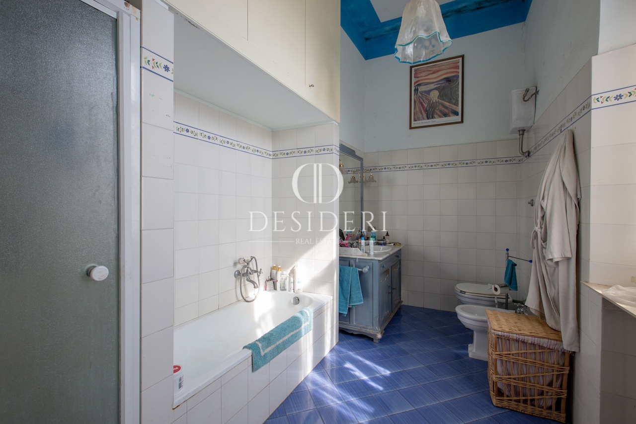 Appartamento con terrazzo in via mazzini, Grosseto