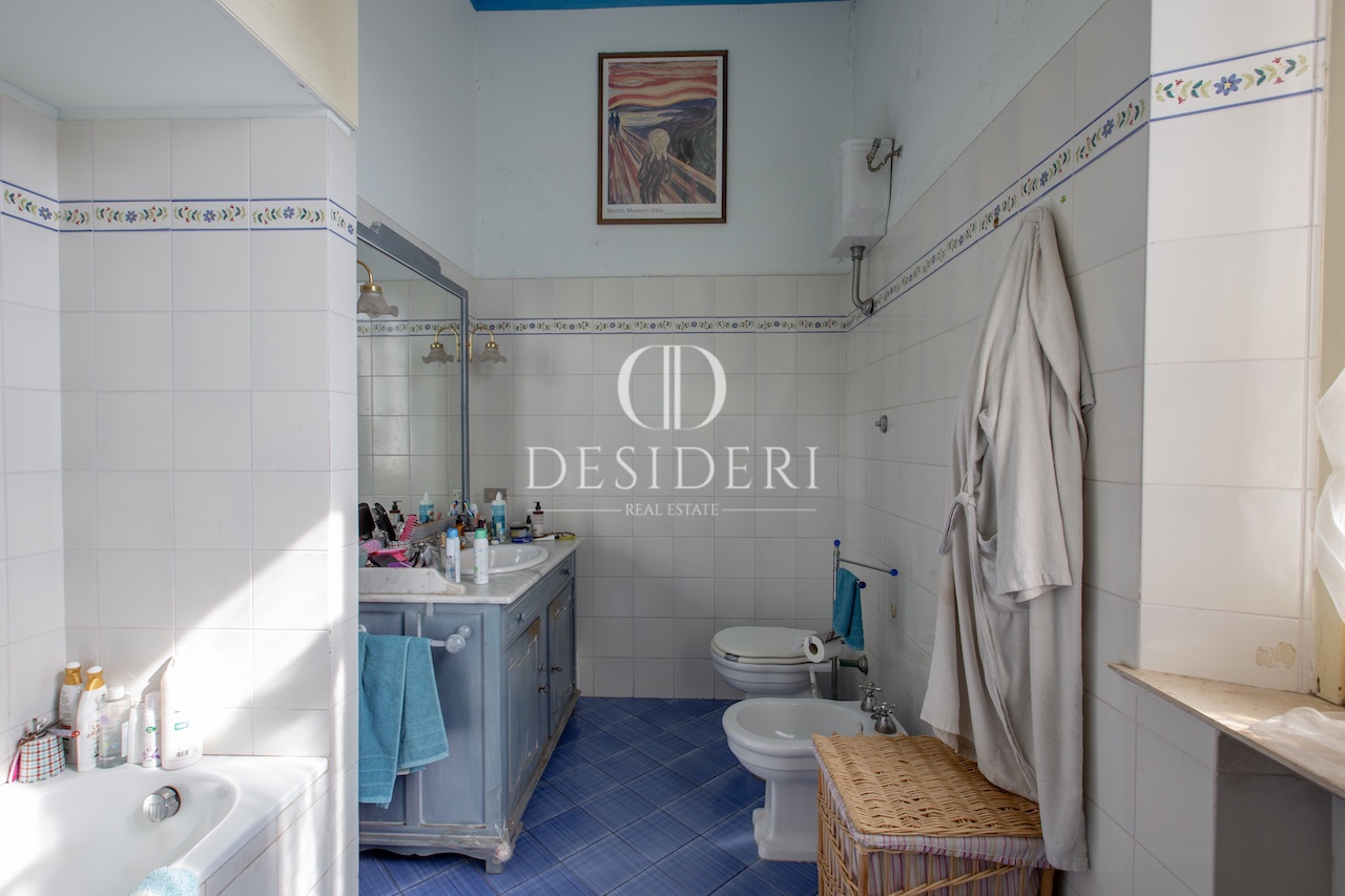 Appartamento con terrazzo in via mazzini, Grosseto