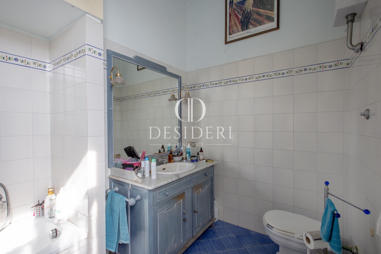 Appartamento con terrazzo in via mazzini, Grosseto