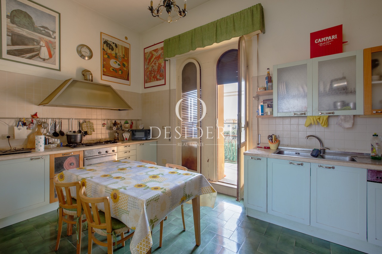 Appartamento con terrazzo in via mazzini, Grosseto