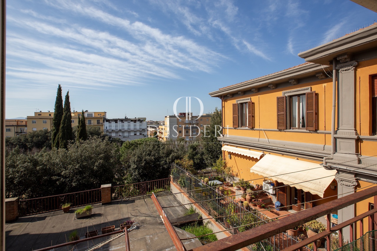 Appartamento con terrazzo in via mazzini, Grosseto