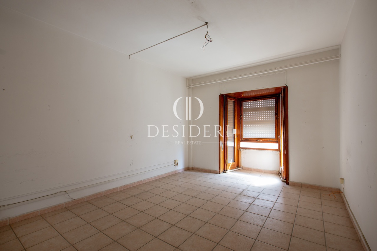 Appartamento da ristrutturare in via santorre di santarosa, Grosseto