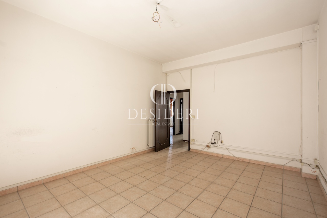 Appartamento da ristrutturare in via santorre di santarosa, Grosseto