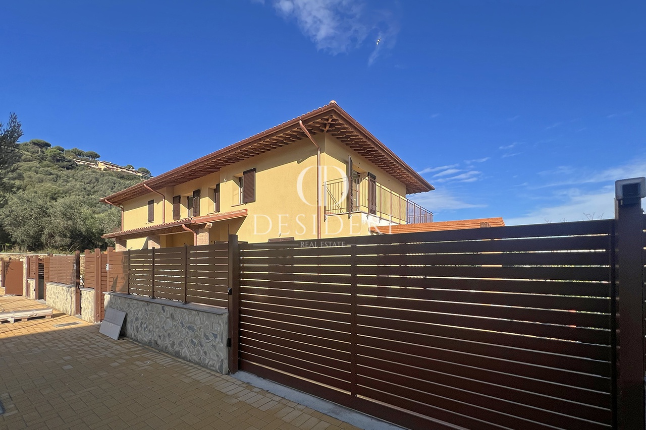 Appartamento con giardino in via uliveto, Castiglione della Pescaia