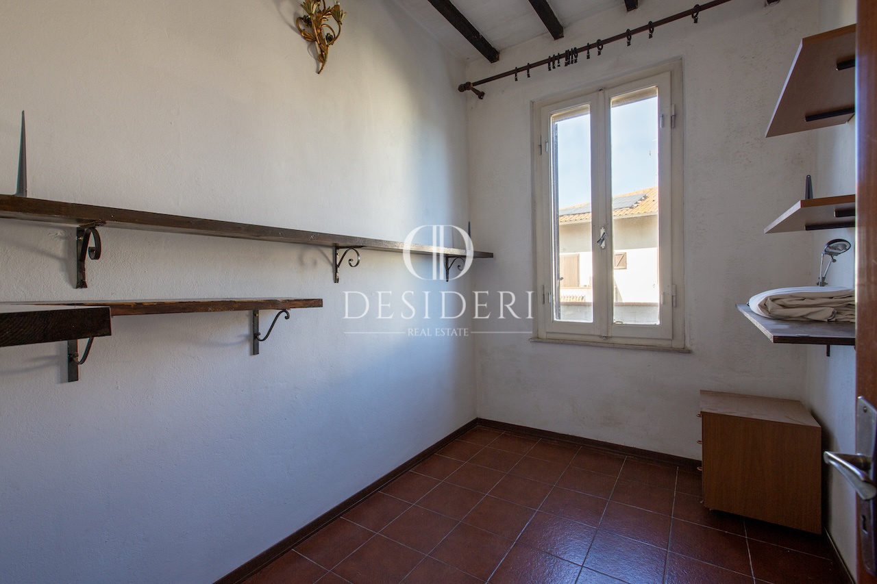 Casa indipendente con terrazzo in via rosellana, Grosseto