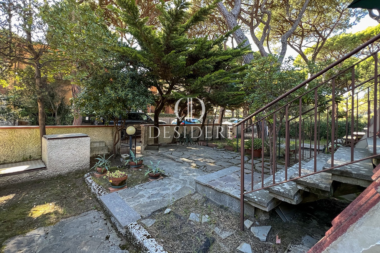 Appartamento con giardino in via delle viole, Grosseto