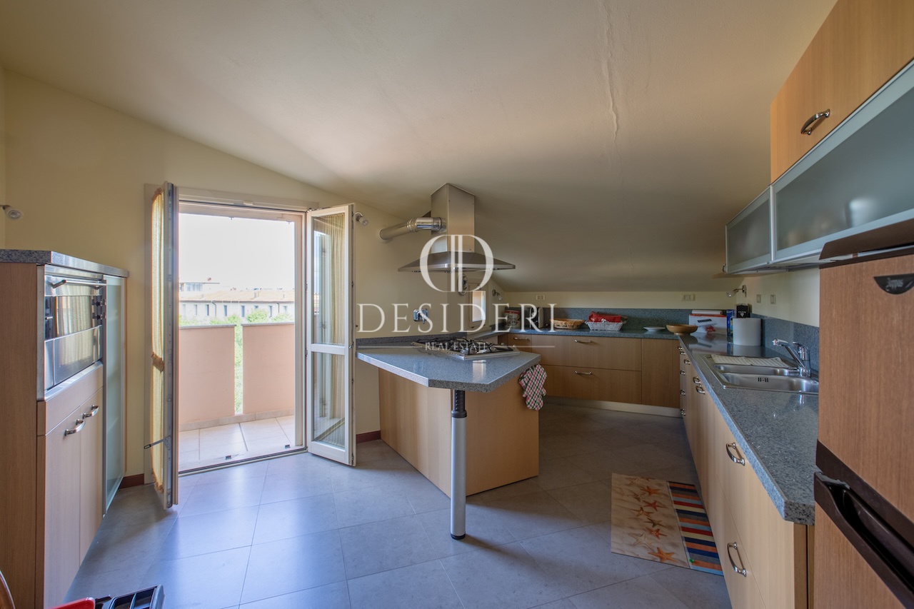 Appartamento con box in via della pace, Grosseto