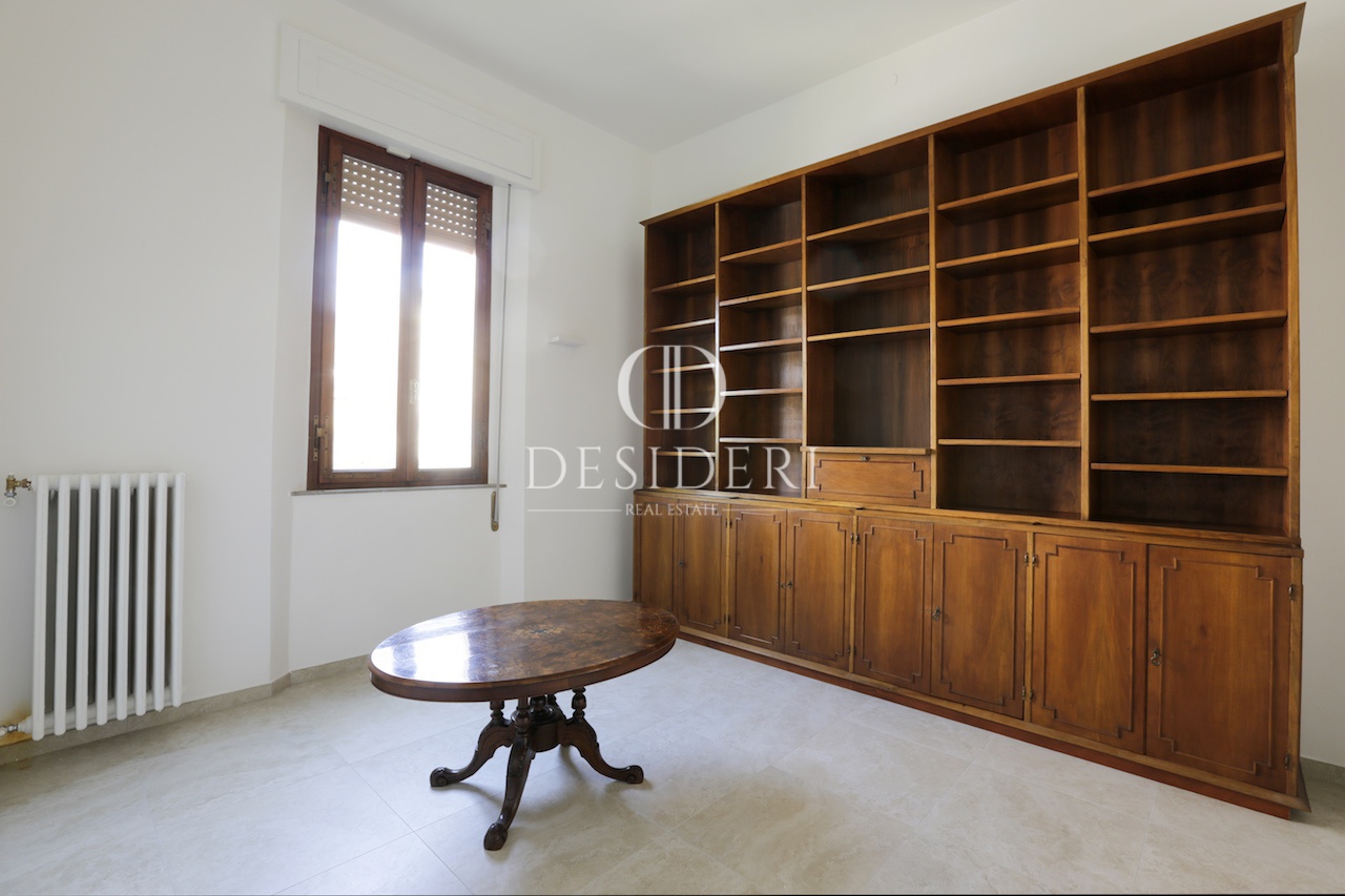 Casa indipendente con terrazzo in via sonnino, Grosseto