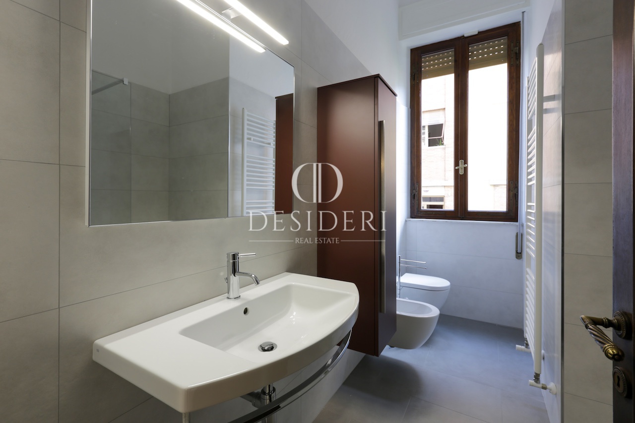 Casa indipendente con terrazzo in via sonnino, Grosseto