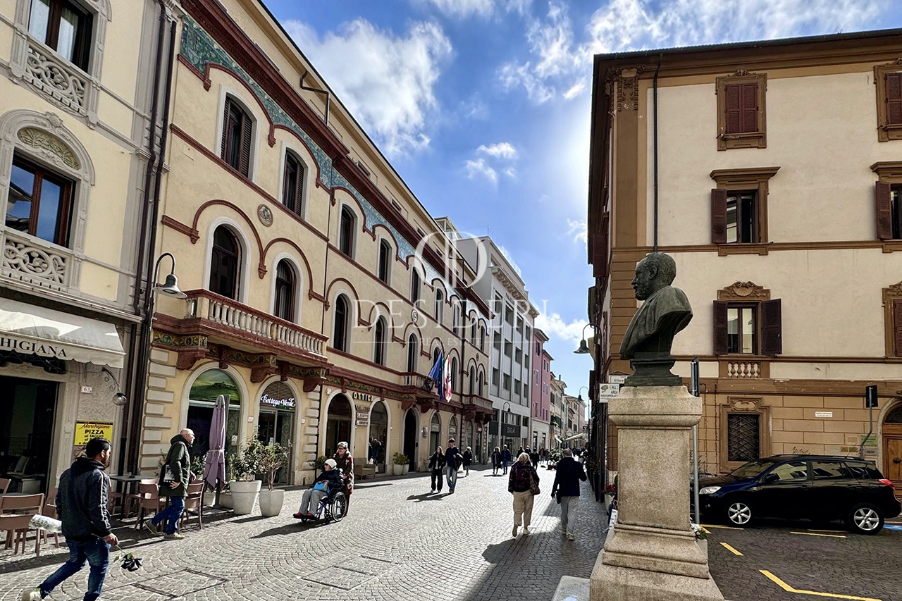 Trilocale arredato in affitto in via montebello, Grosseto