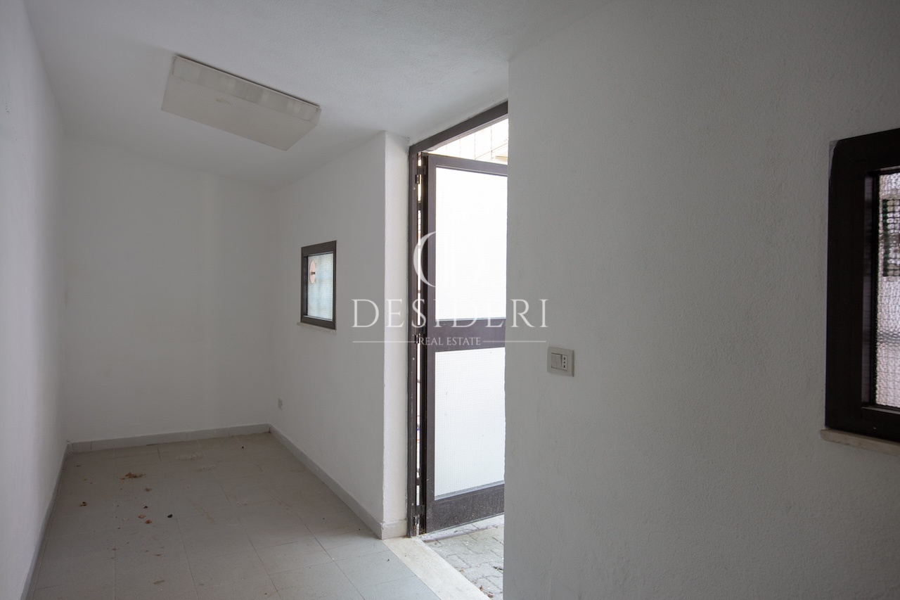 Attivit� commerciale con giardino in via dei mille, Grosseto