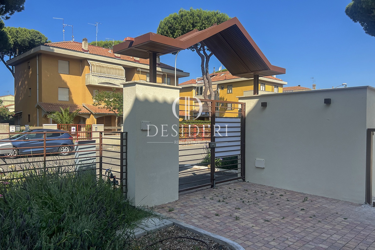 Trilocale con giardino in via del navigatore, Grosseto
