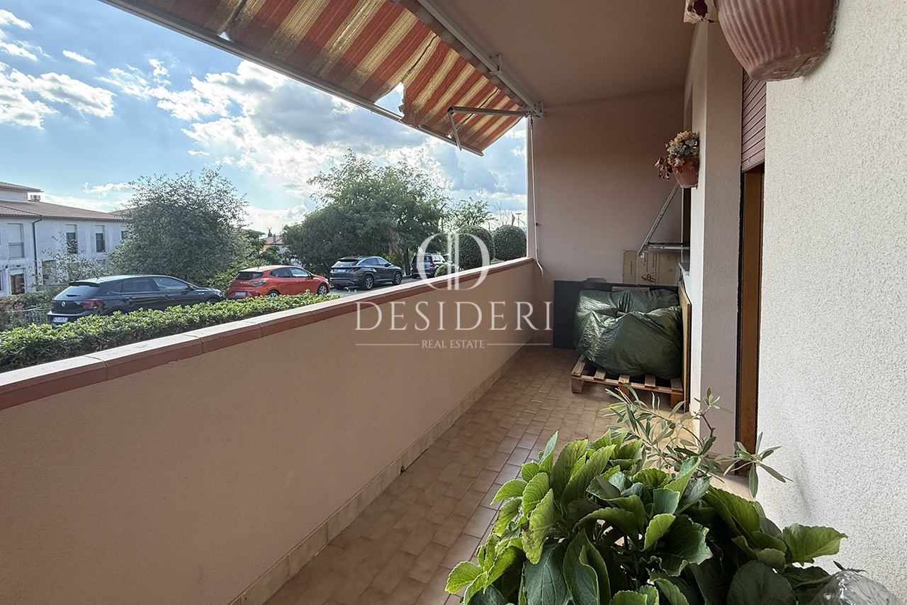 Casa indipendente con giardino in via del gesso, Roccastrada