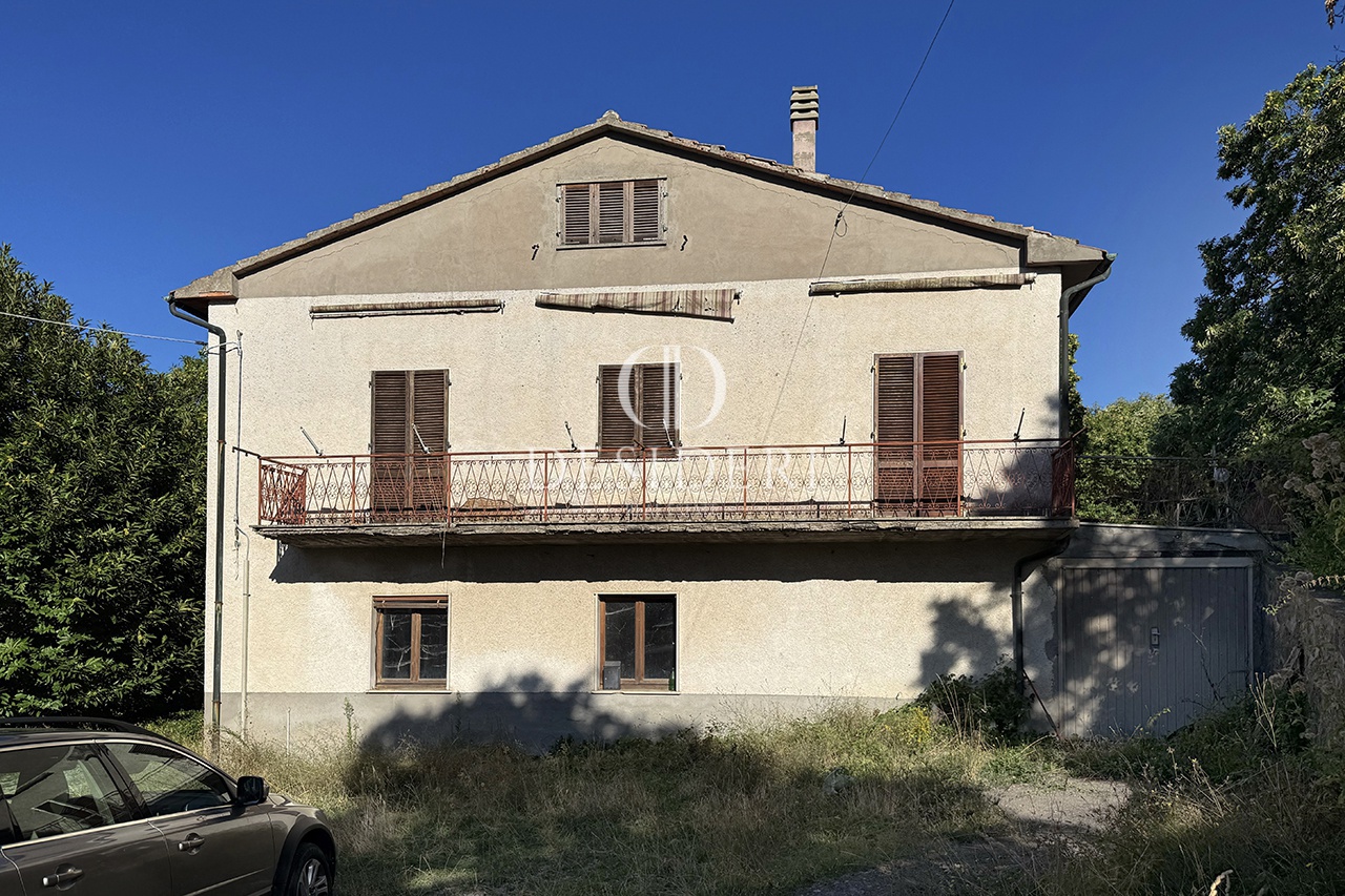 Casa indipendente con giardino in via torricella, Arcidosso