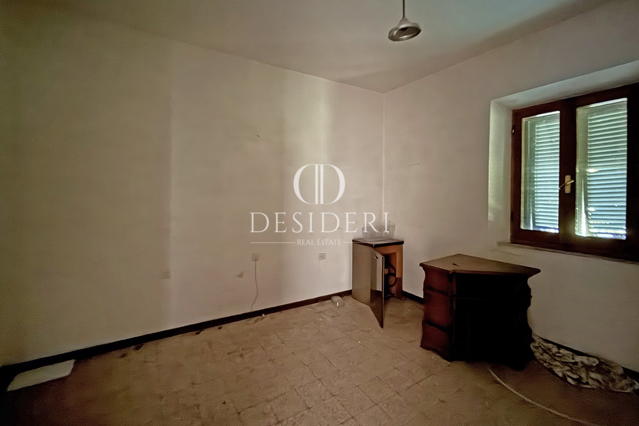 Casa indipendente con giardino in via torricella, Arcidosso