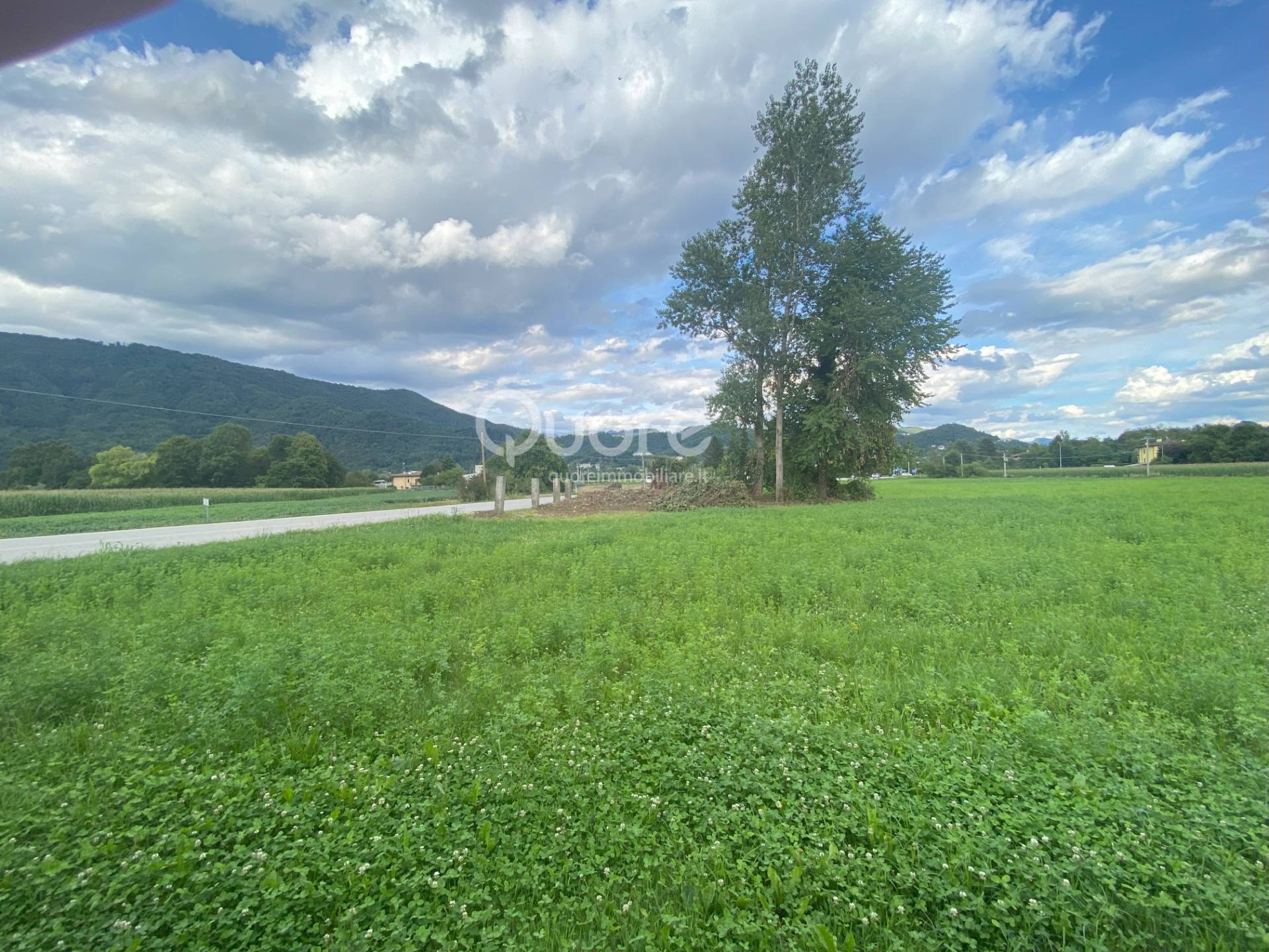 Terreno in vendita a Magnano in Riviera