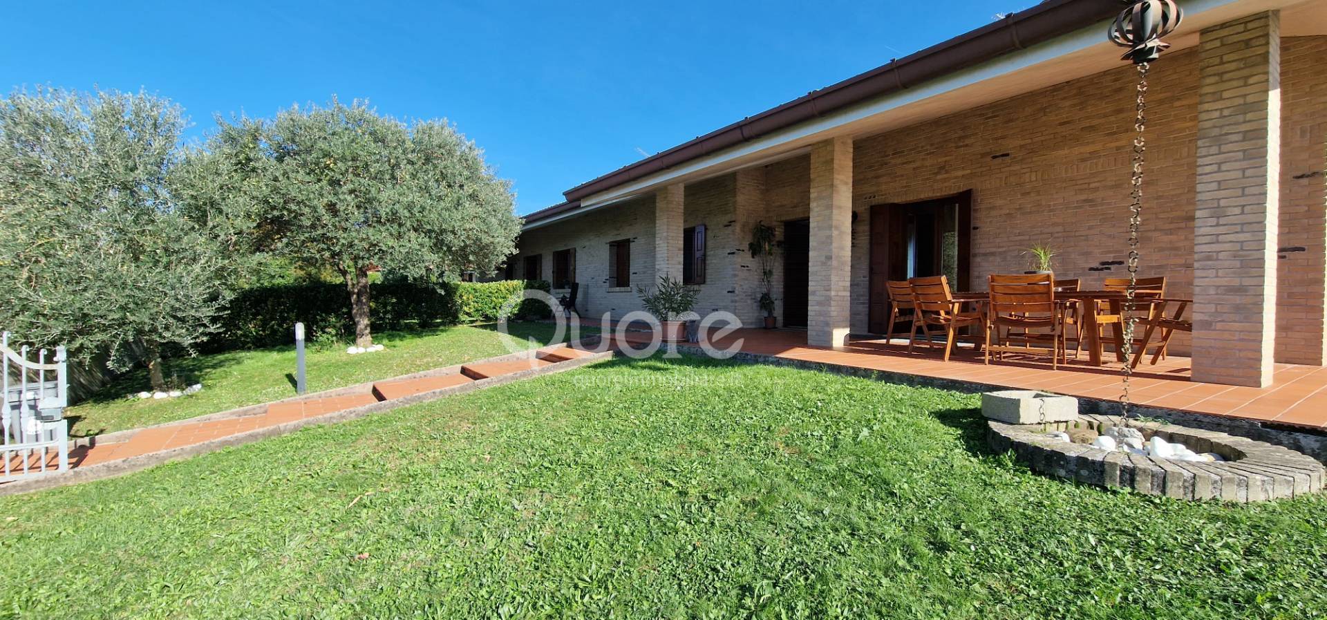 Casa indipendente con terrazzo, Tricesimo felettano