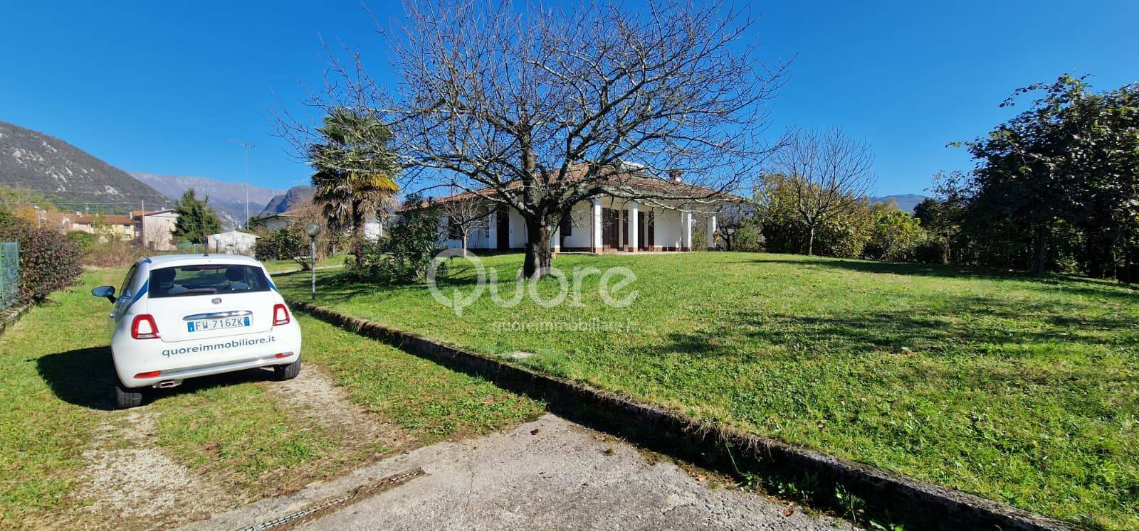 Villa d\'epoca / indipendente in vendita a Nimis