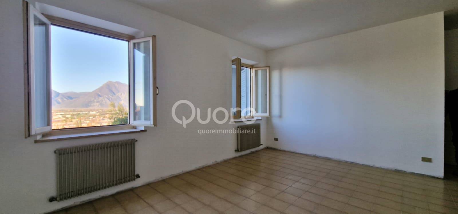 Appartamento in vendita a Gemona del Friuli, Gemona