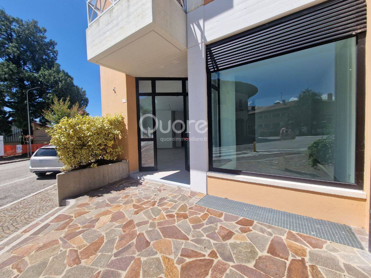 Negozio in affitto a Magnano in Riviera, Magnano In Riviera