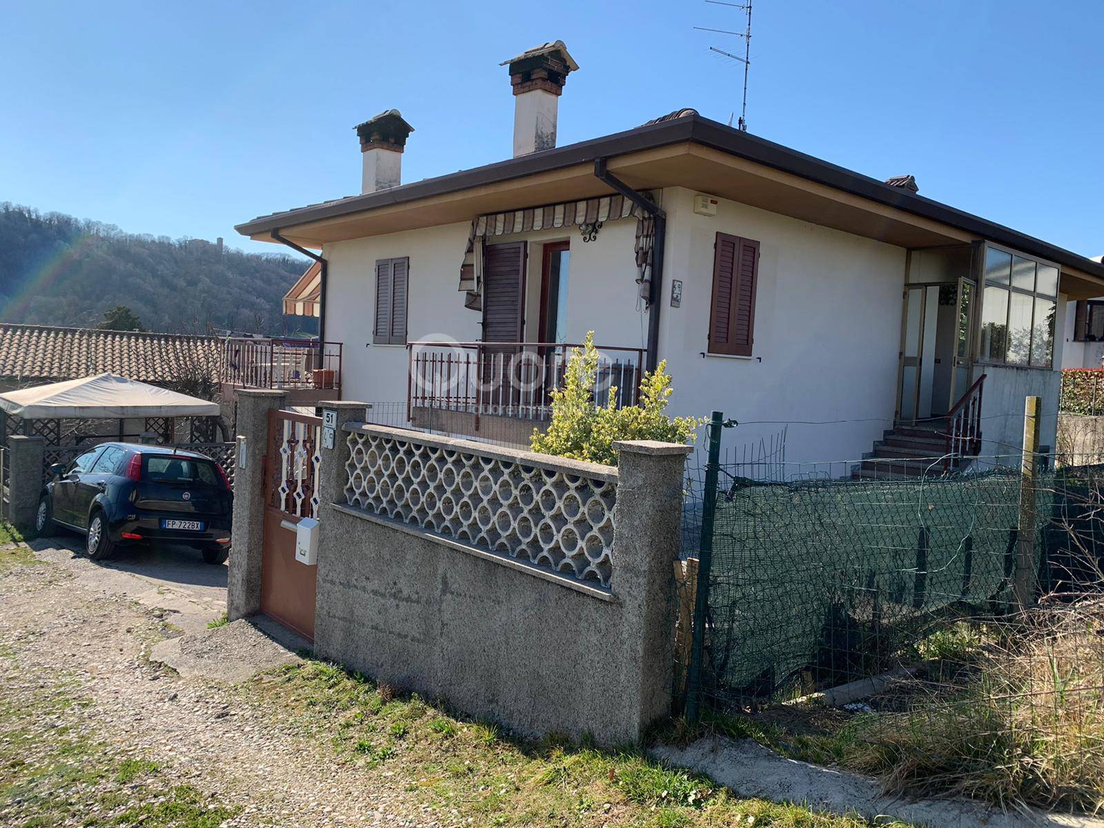 Casa indipendente in affitto a Buja, Urbignacco
