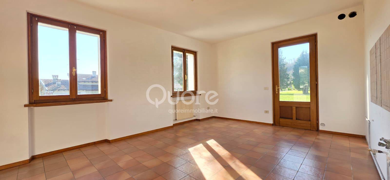 Casa indipendente in vendita a Nimis