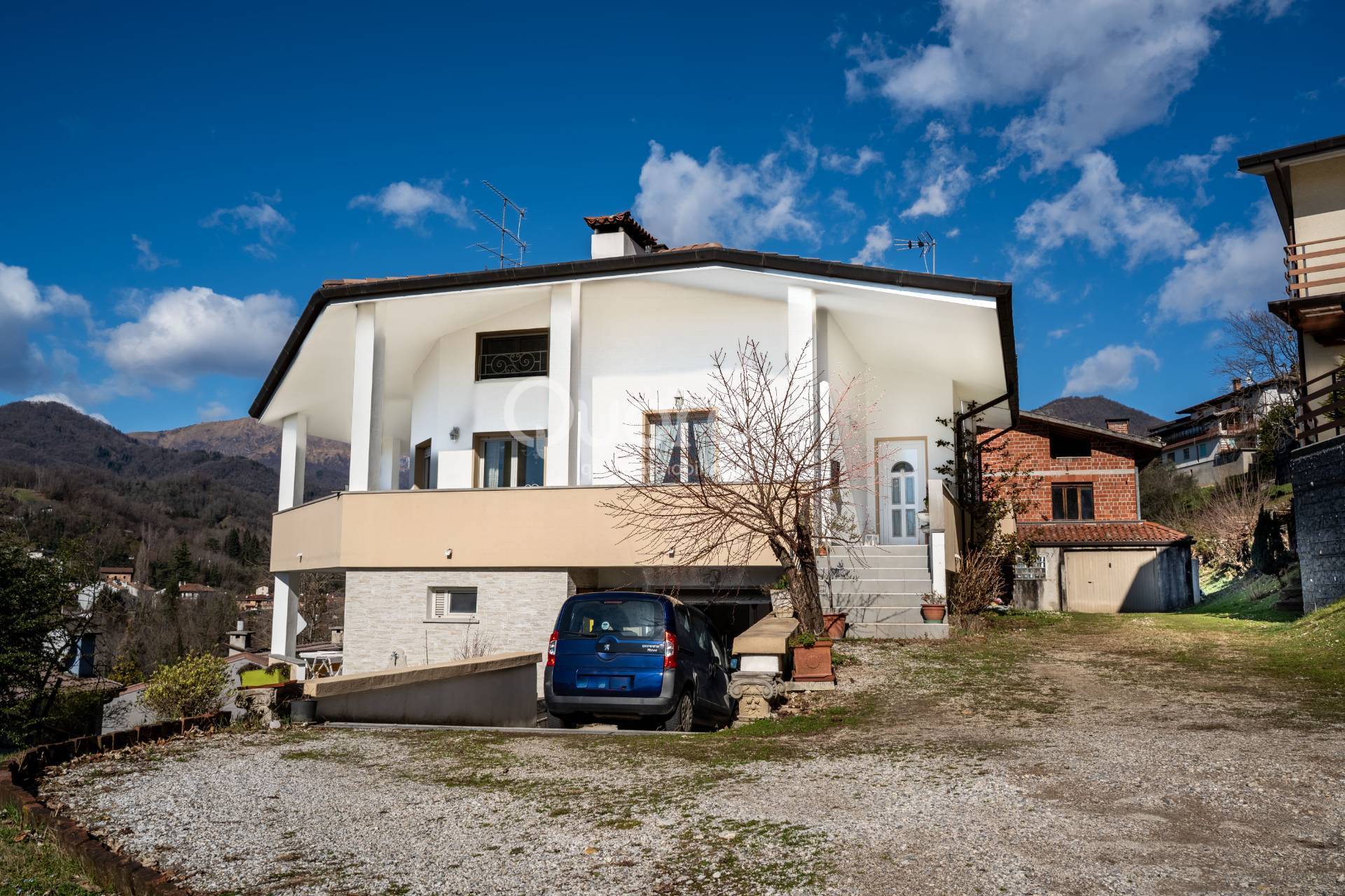 Villa d\'epoca / indipendente in vendita a Tarcento, Ciseriis