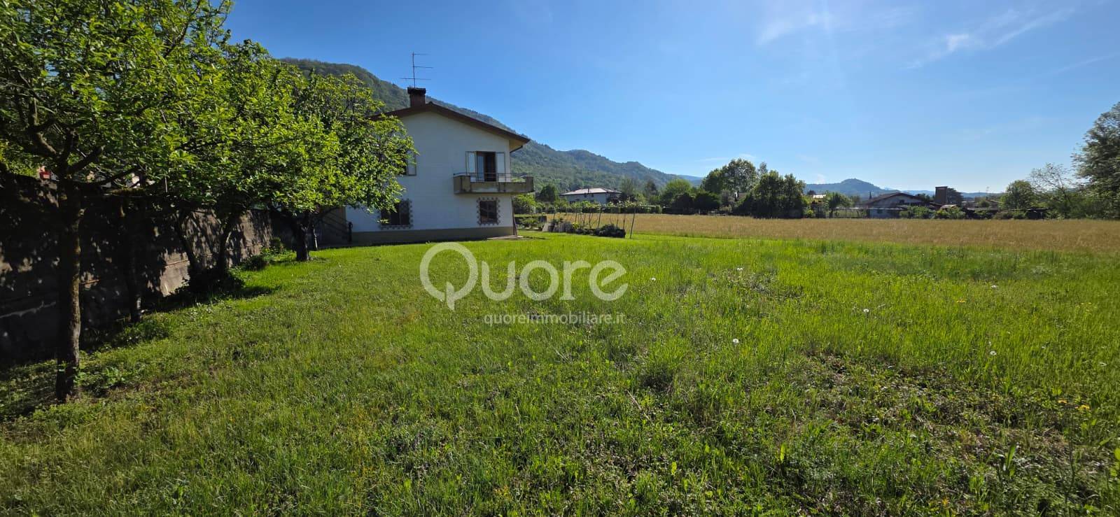 Casa indipendente in vendita a Artegna