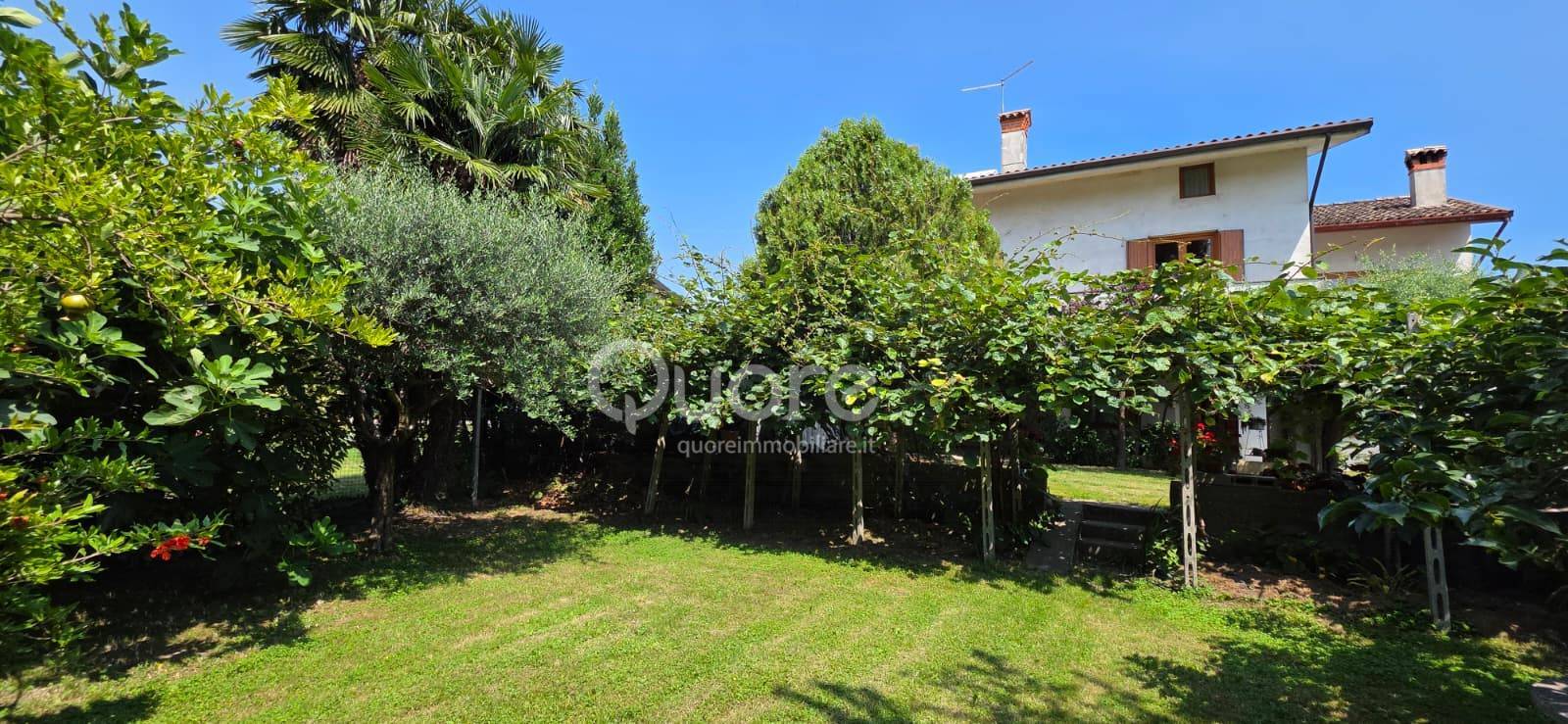 Casa indipendente in vendita a Gemona del Friuli, Campo Lessi
