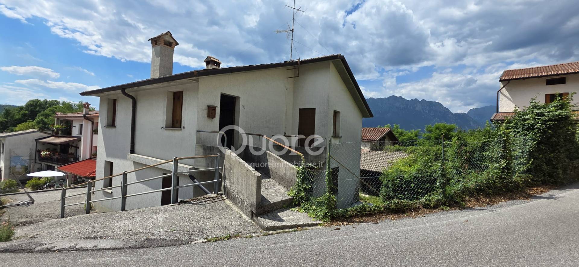 Casa indipendente in vendita a Lusevera, Villanova