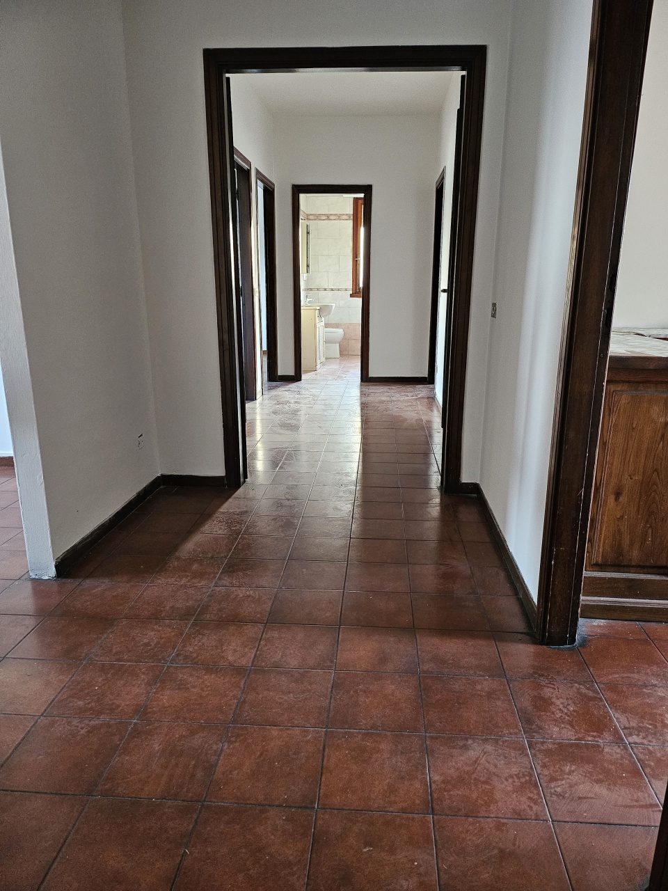 Appartamento con terrazzo in via san michele, Agliana