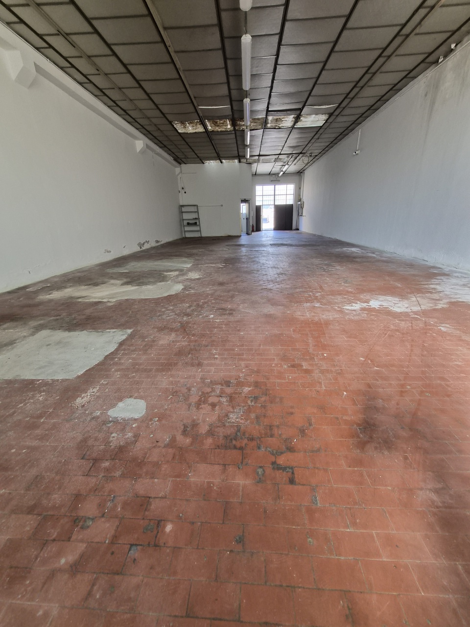 Capannone in affitto in via sem benelli, Montale