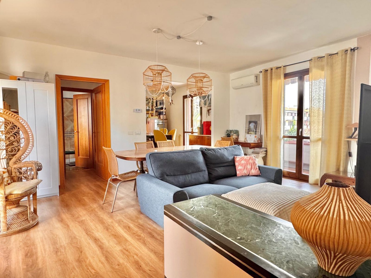 Appartamento con terrazzo in via montalese, Montemurlo