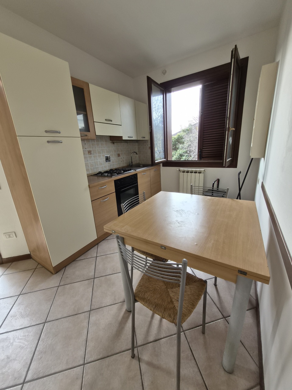 Bilocale in vendita in via isola di lero, Prato