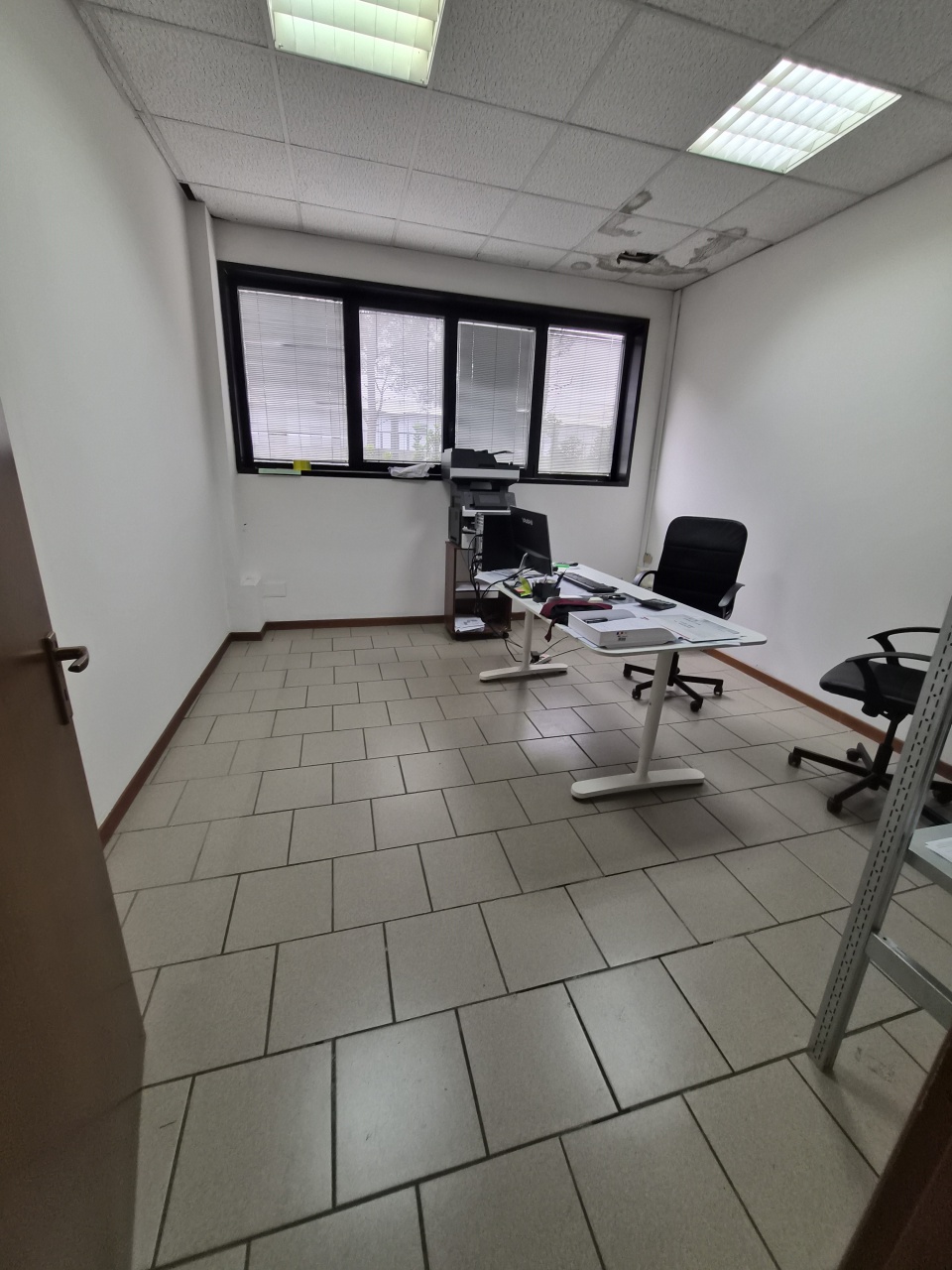 Capannone in affitto in viale labriola, Montemurlo