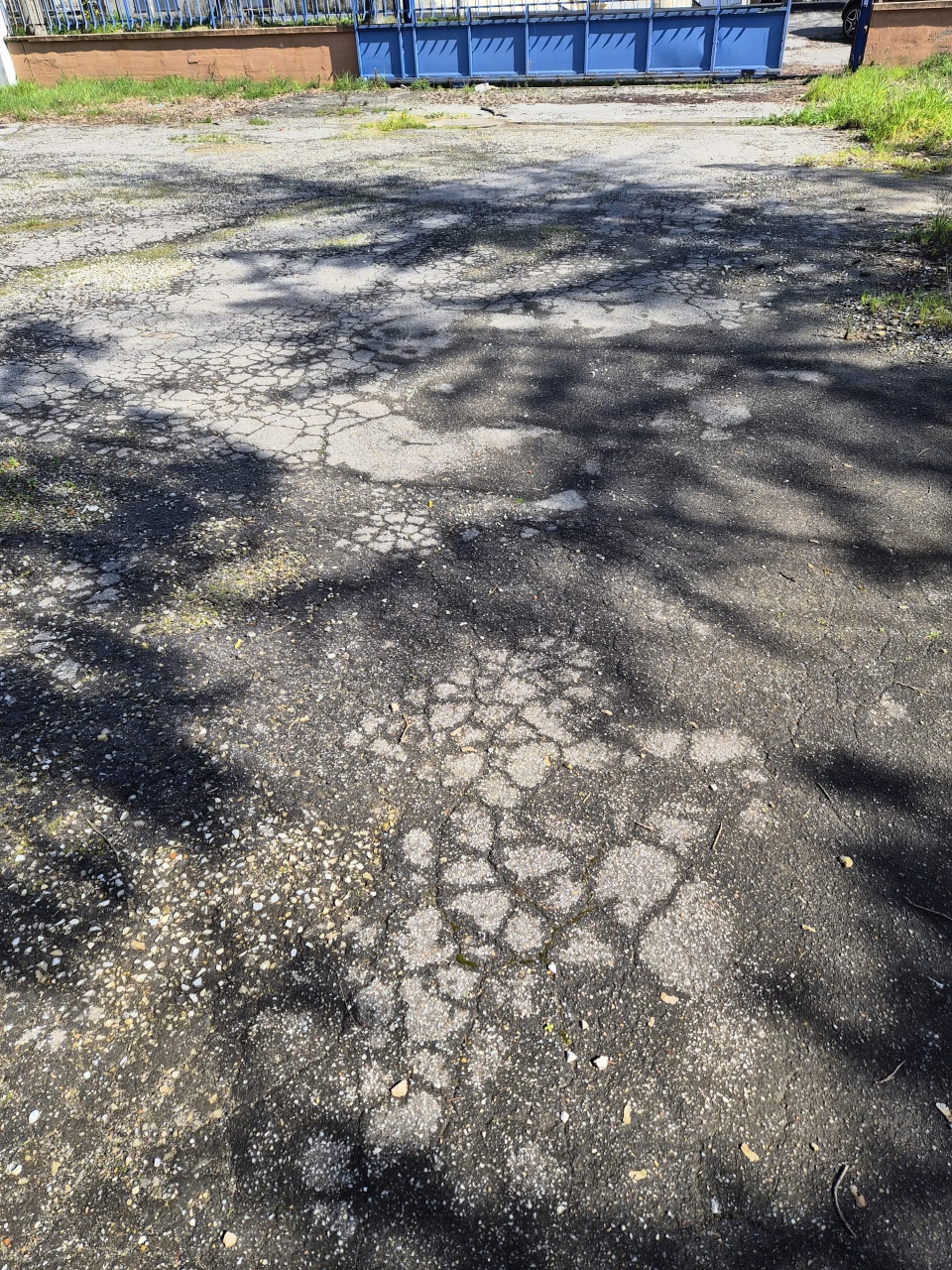 Capannone in affitto in via don lorenzo milani, Carmignano
