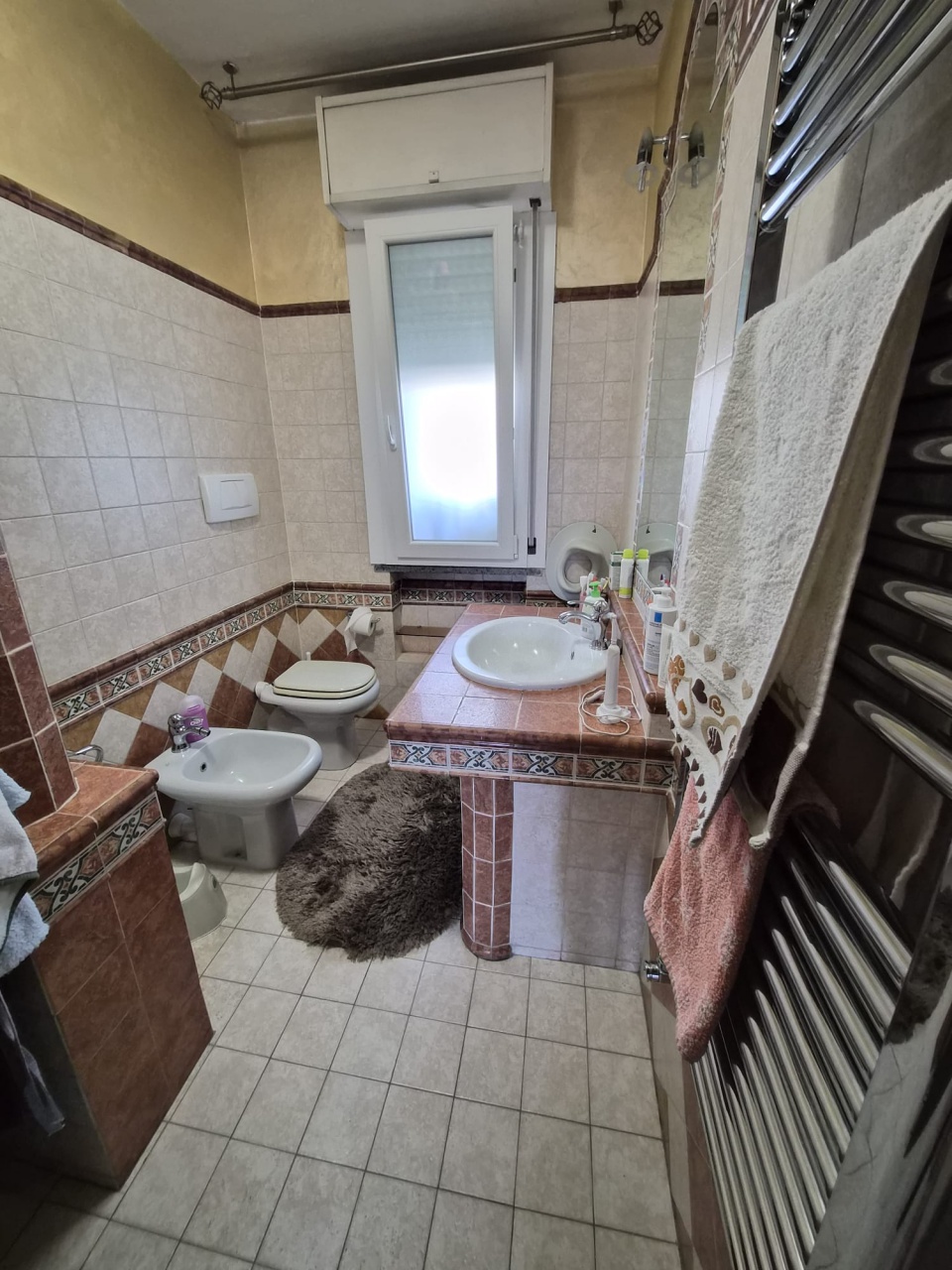 Quadrilocale arredato in affitto in via enrico mattei, Montale