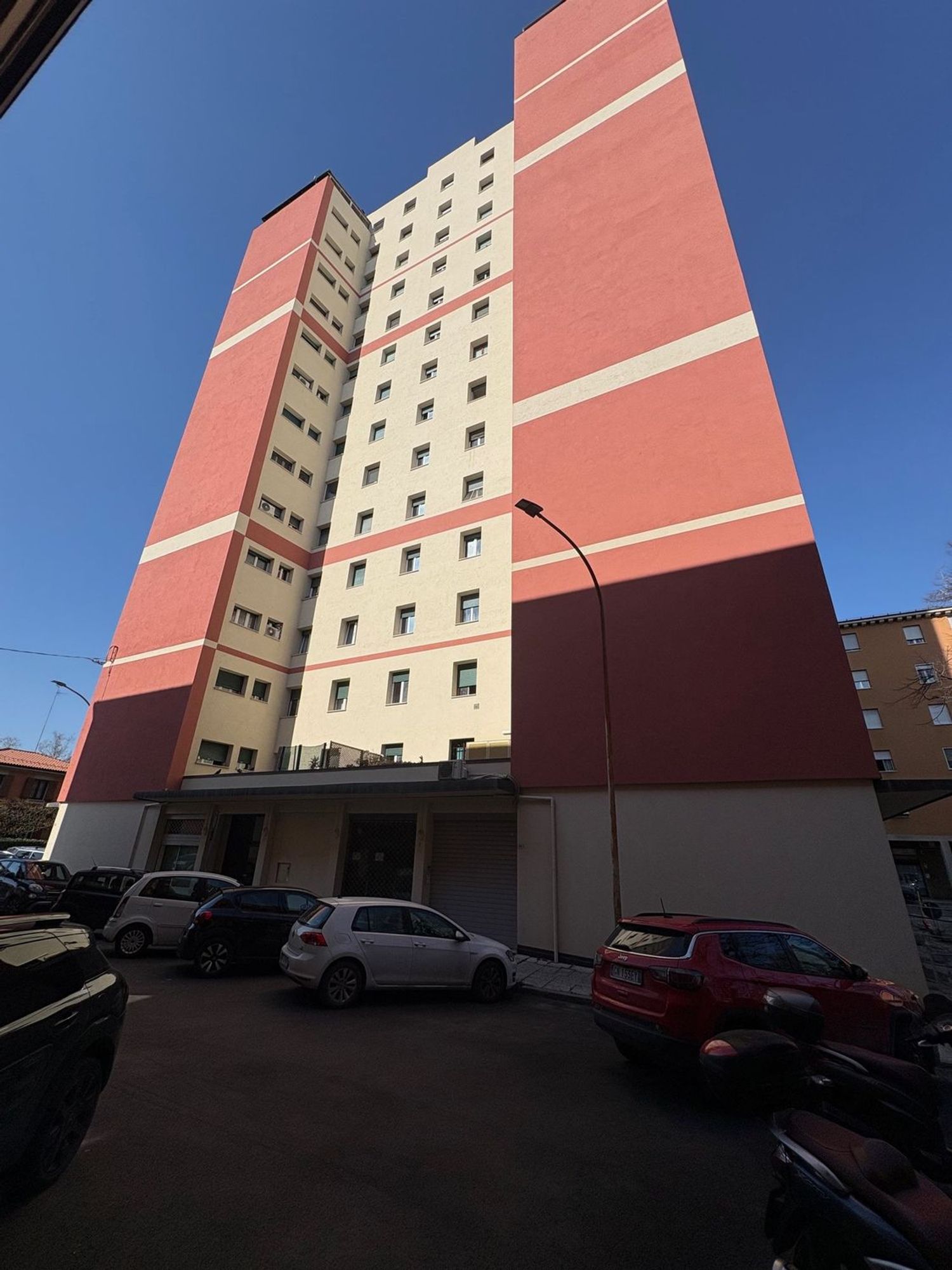 Trilocale in vendita in via aldo pio manuzio 0, Bologna