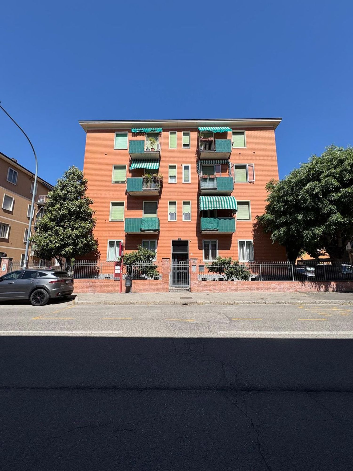 Trilocale in vendita in via via friuli - venezia giulia 8, Bologna