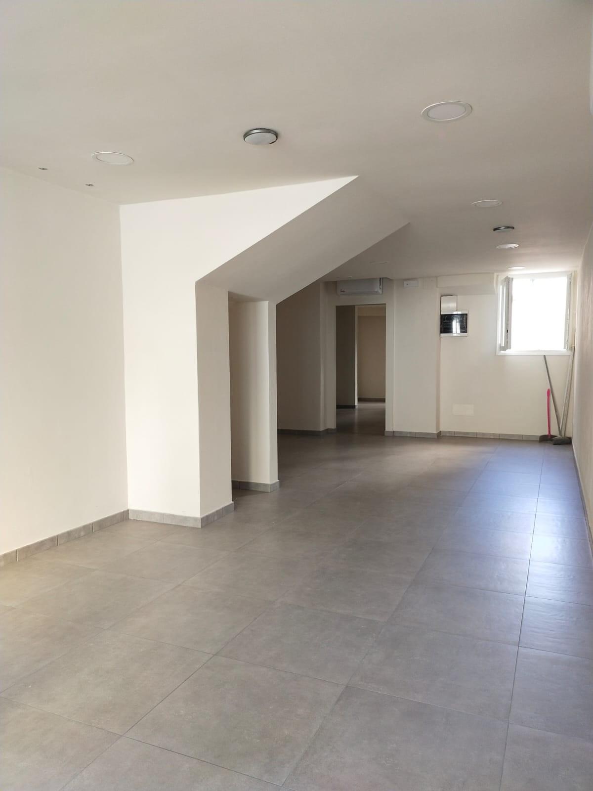 Locale commerciale ristrutturata a Poggio a Caiano