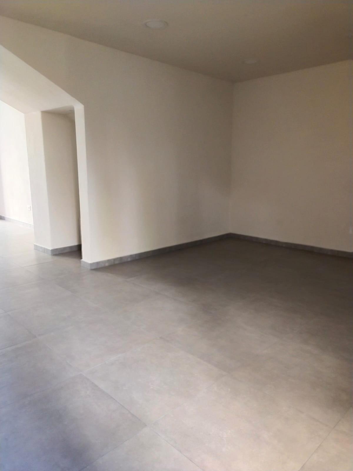 Locale commerciale ristrutturata a Poggio a Caiano