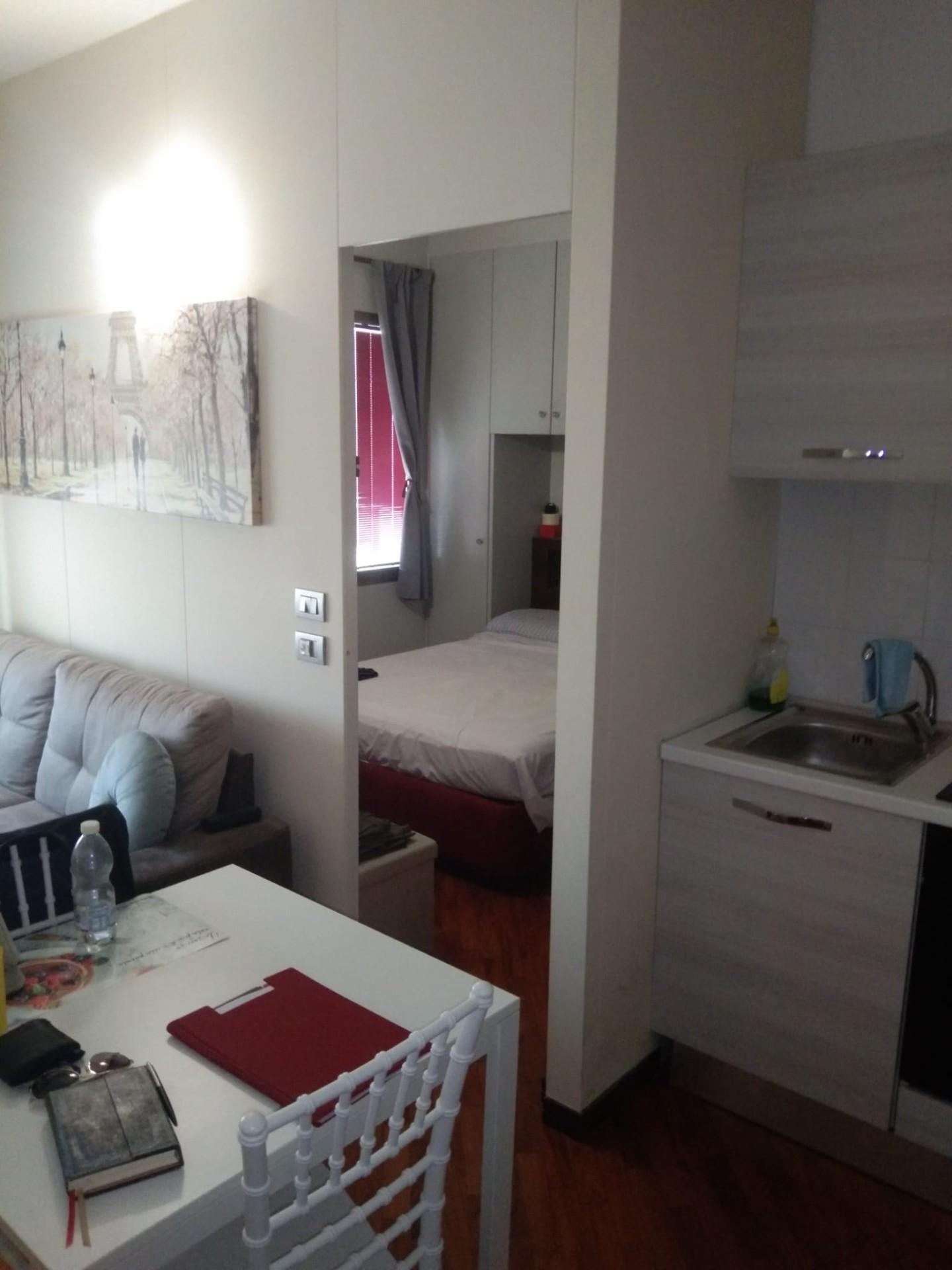 Monolocale arredato in affitto, Prato badie