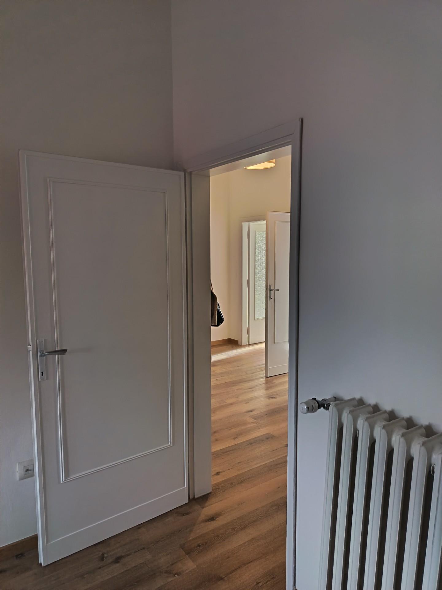 Appartamento con terrazzi, Prato il soccorso