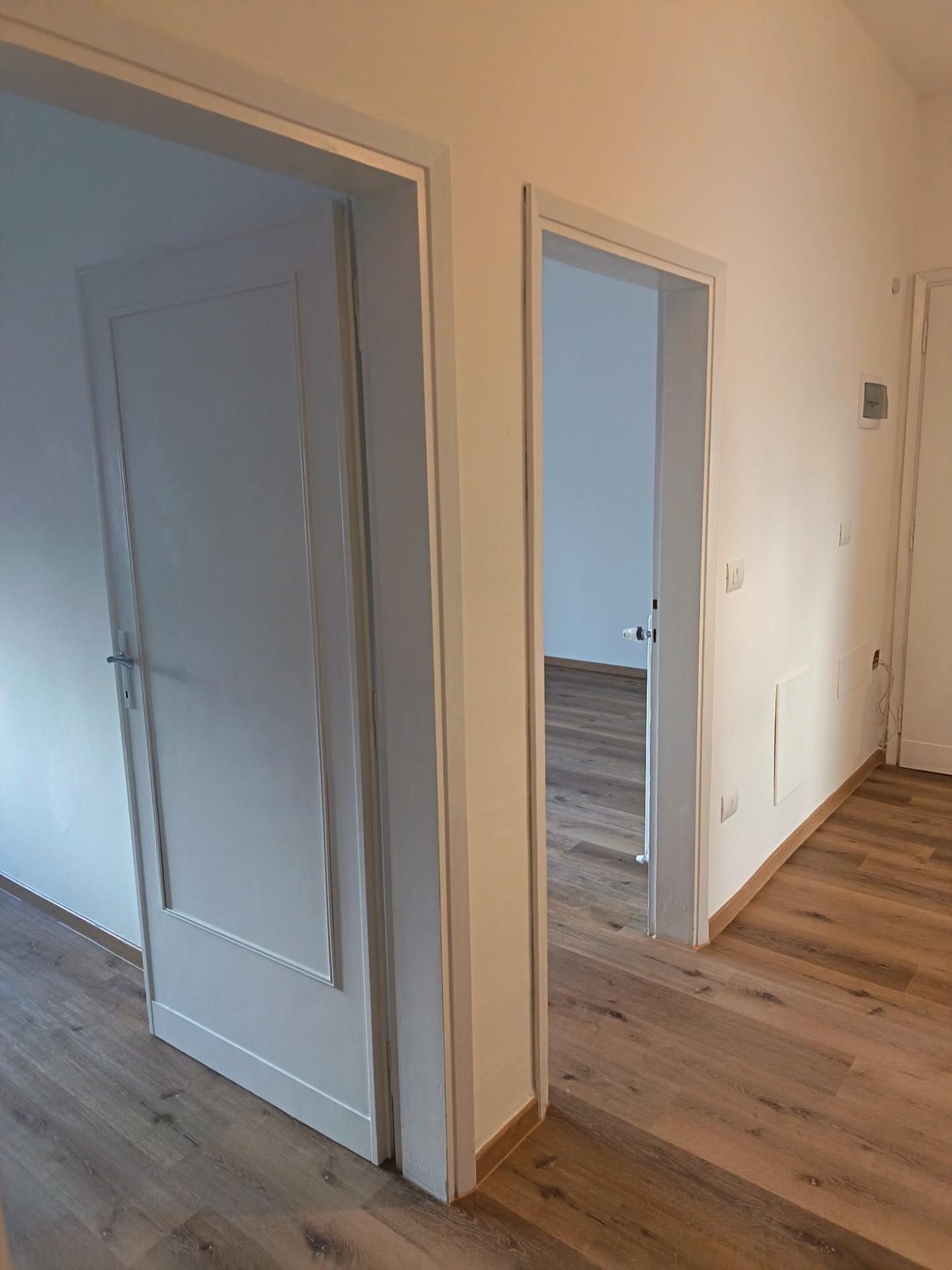 Appartamento con terrazzi, Prato il soccorso