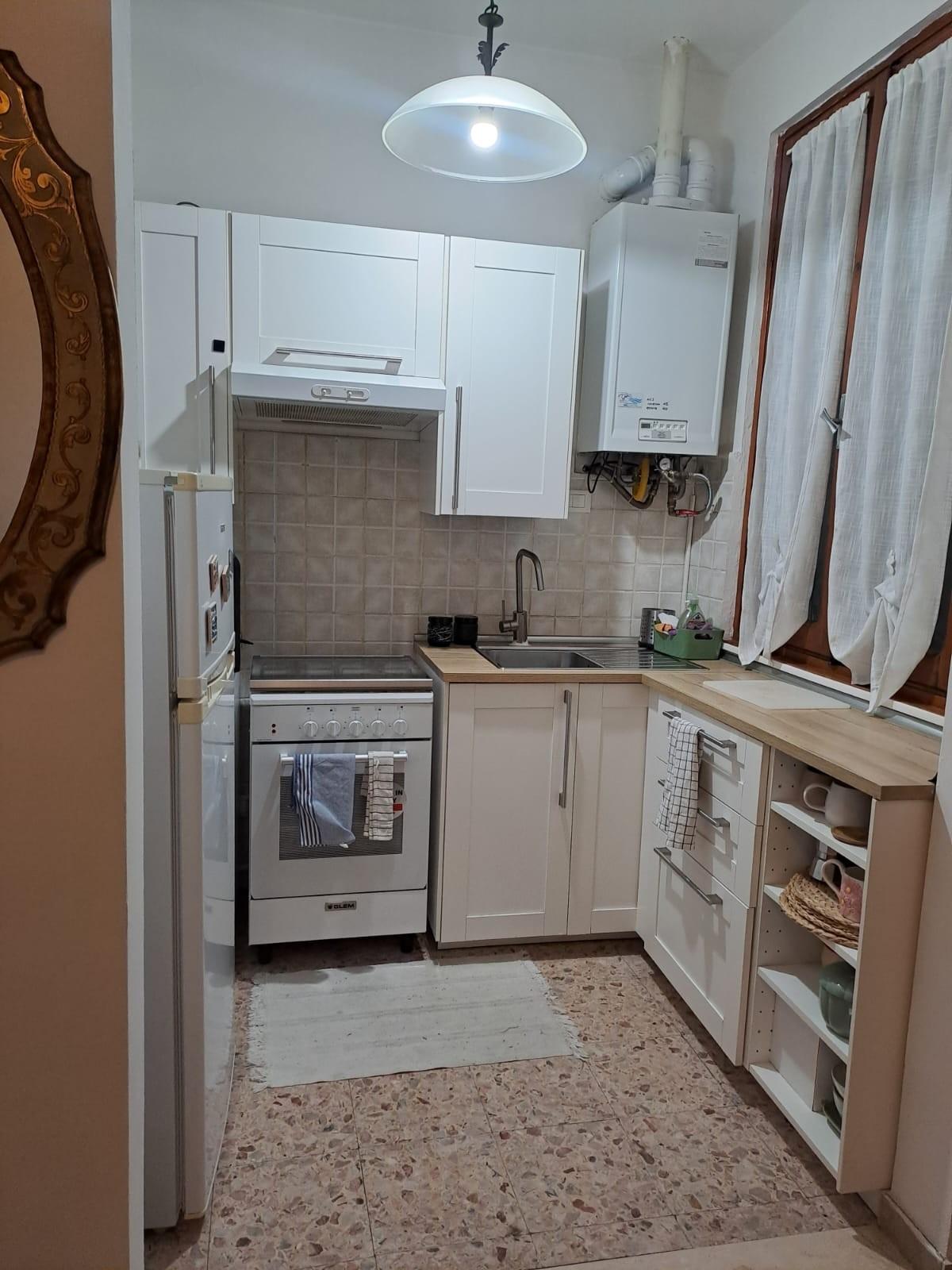 Bilocale arredato in affitto, Campi Bisenzio santa maria